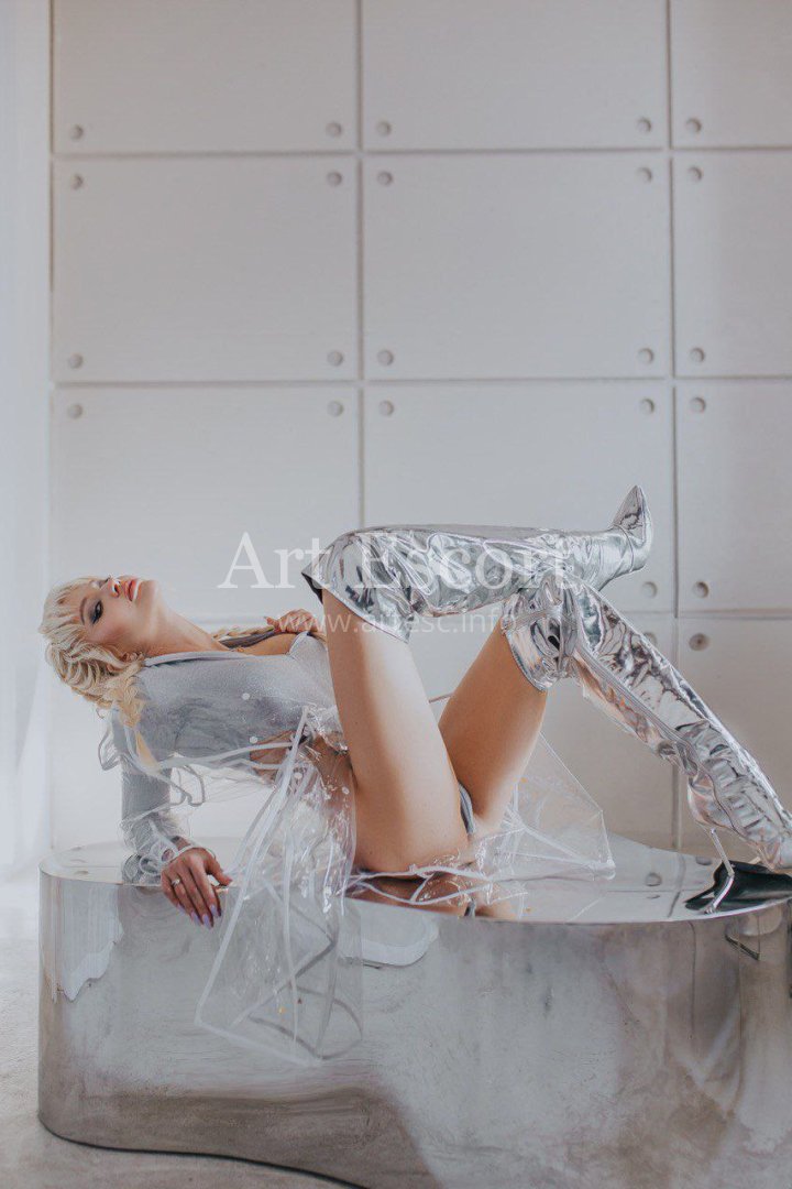 Порно әйелі видео түсіреді